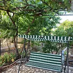 Hostel Adventurous Local Φετιγιέ