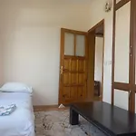 Adventurous Local * Φετιγιέ