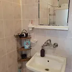 Hostel Adventurous Local Φετιγιέ