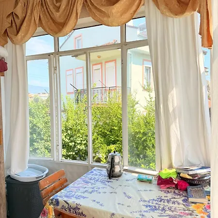 Hostel Adventurous Local Fethiye