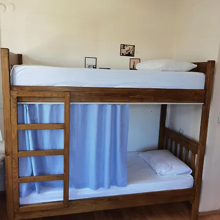 Hostel Adventurous Local